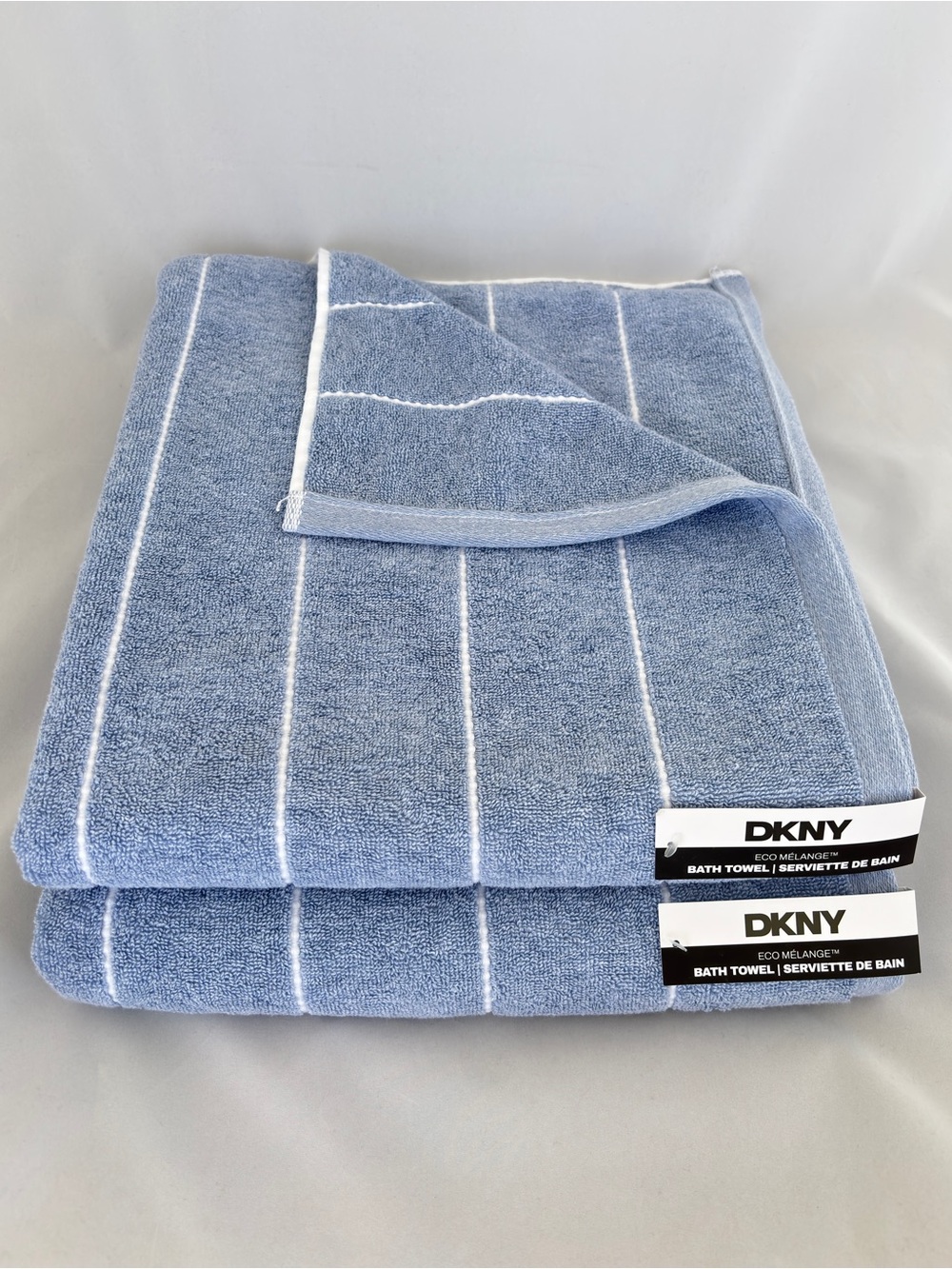 NWT DKNY Eco-Melange Set of 2 Soft Blue White Pinstripe Bath Towels